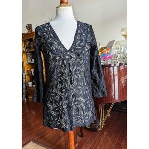 J. Valdi Cover Up Top  Sz-see measurements